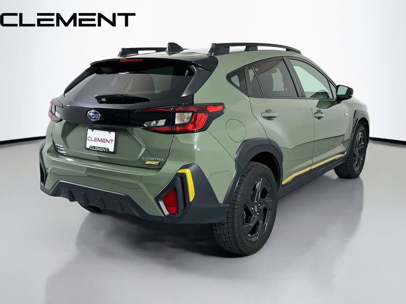 Subaru Crosstrek Vehicle Full-screen Gallery Image 7