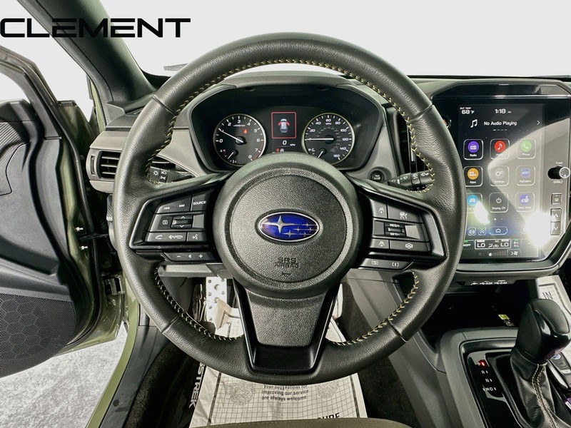 Subaru Crosstrek Vehicle Full-screen Gallery Image 14