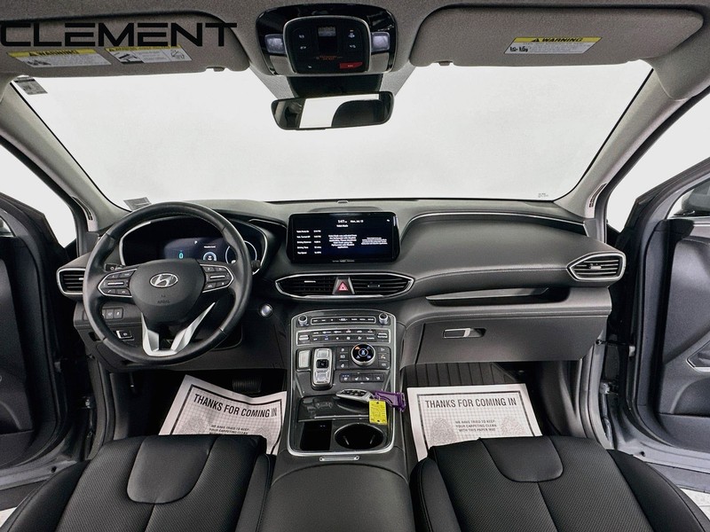 Hyundai Santa Fe Vehicle Image 12