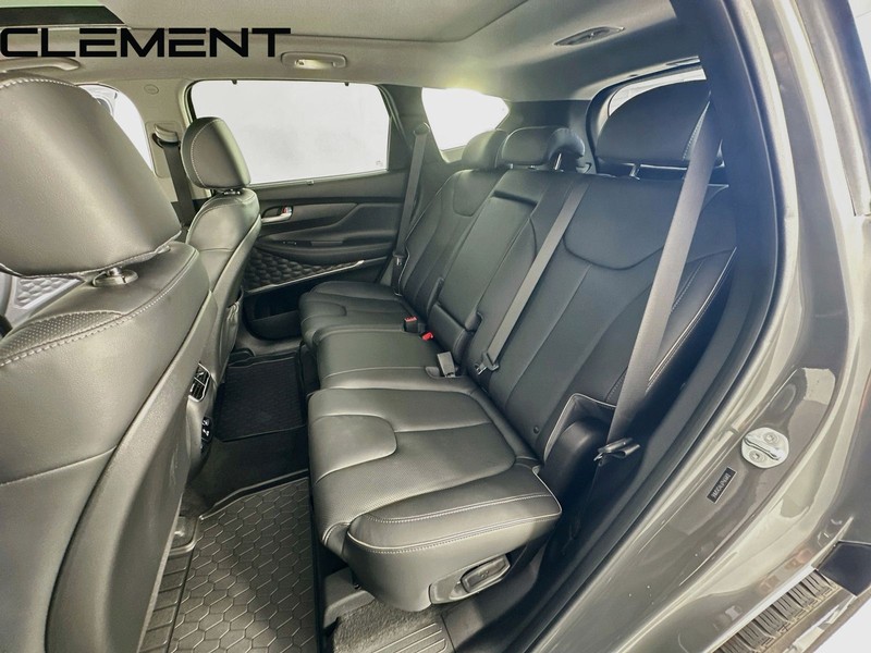 Hyundai Santa Fe Vehicle Image 34
