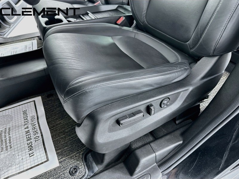 Honda Odyssey Vehicle Full-screen Gallery Image 29