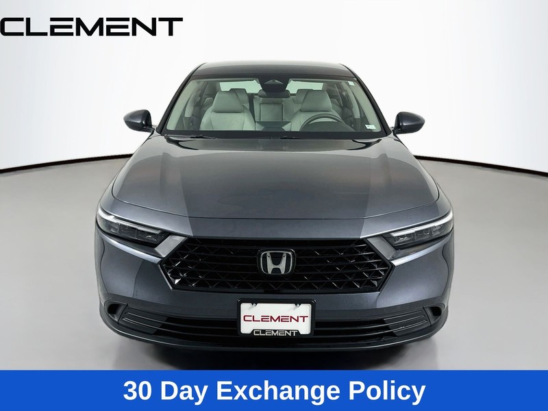 Honda Accord Sedan Vehicle Image 03