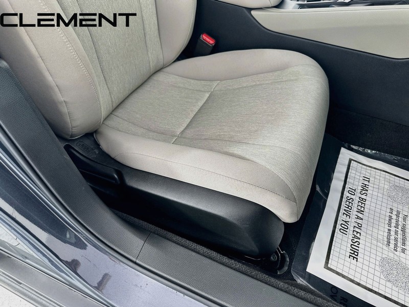 Honda Accord Sedan Vehicle Image 30