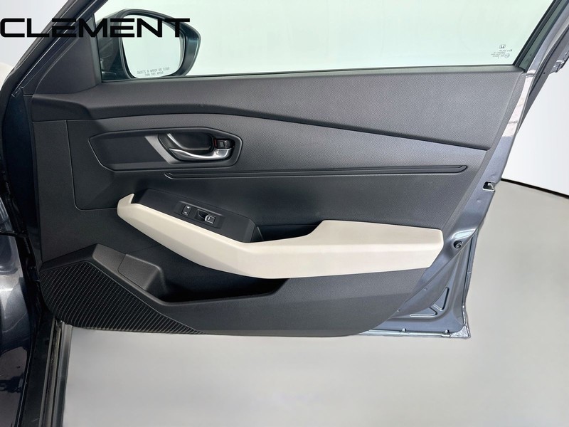Honda Accord Sedan Vehicle Image 33