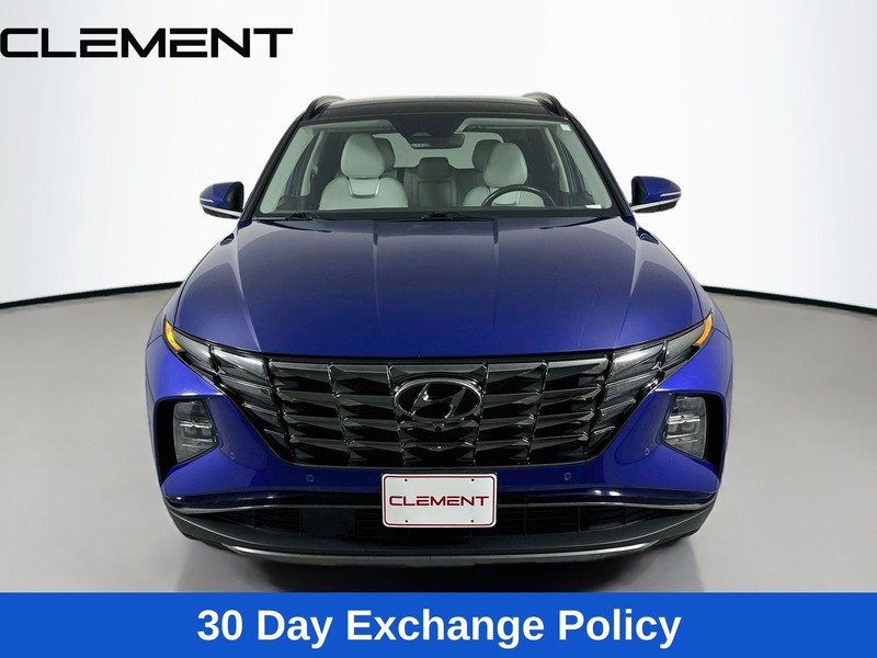 Hyundai Tucson Vehicle Full-screen Gallery Image 3