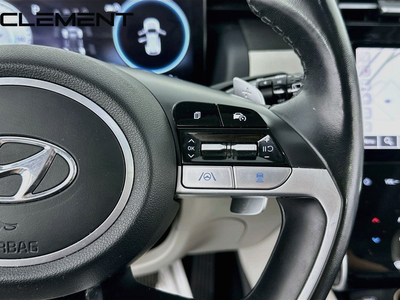 Hyundai Tucson Vehicle Full-screen Gallery Image 17