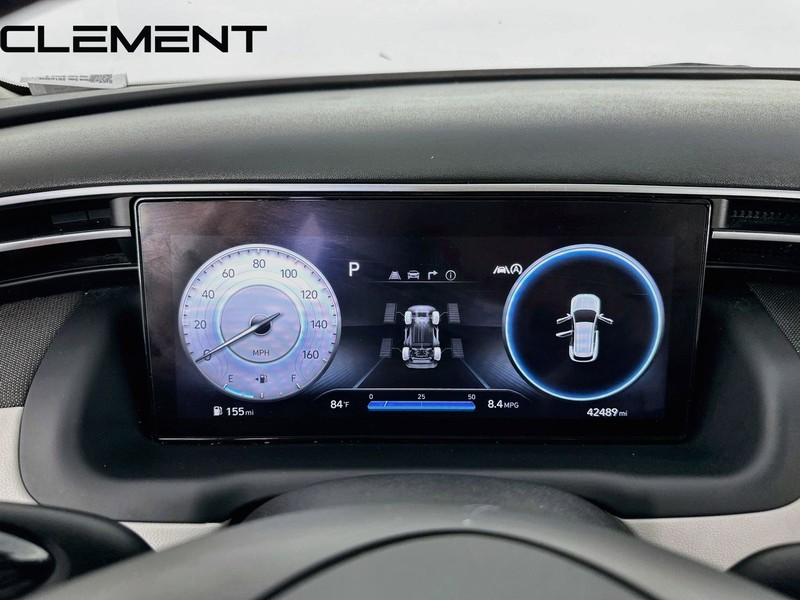 Hyundai Tucson Vehicle Full-screen Gallery Image 18