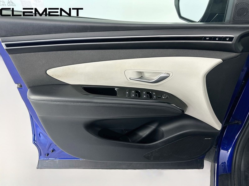 Hyundai Tucson Vehicle Full-screen Gallery Image 29