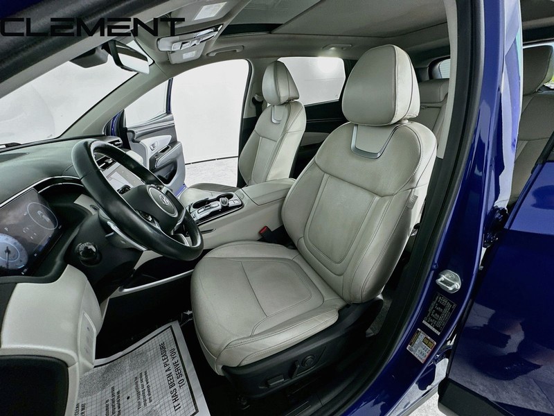 Hyundai Tucson Vehicle Full-screen Gallery Image 32