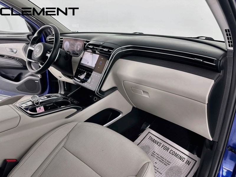 Hyundai Tucson Vehicle Full-screen Gallery Image 36