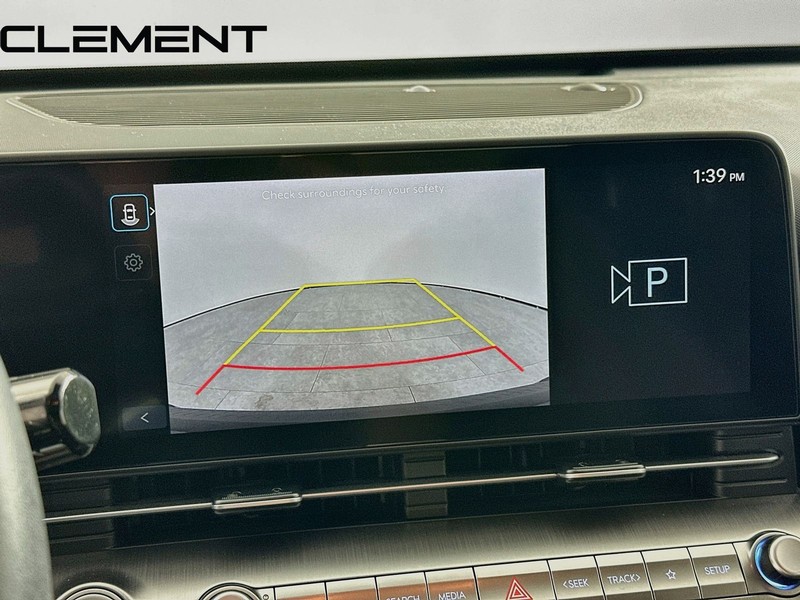 Hyundai Kona Electric Vehicle Full-screen Gallery Image 20