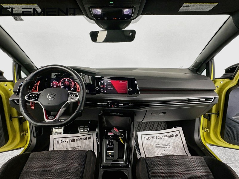 Volkswagen Golf GTI Vehicle Image 12