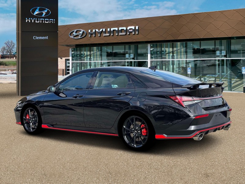 Hyundai Elantra N Vehicle Full-screen Gallery Image 4