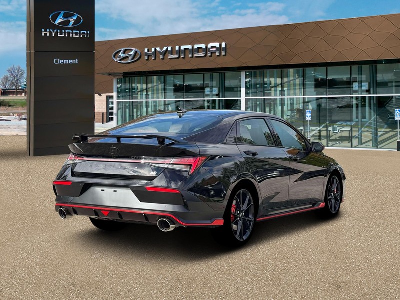 Hyundai Elantra N Vehicle Full-screen Gallery Image 7