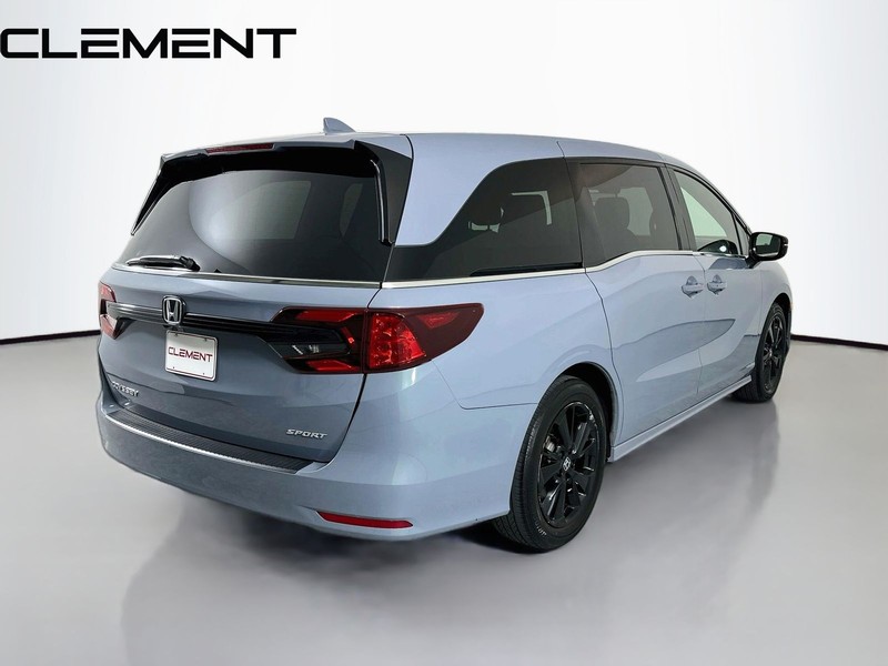 Honda Odyssey Vehicle Full-screen Gallery Image 7
