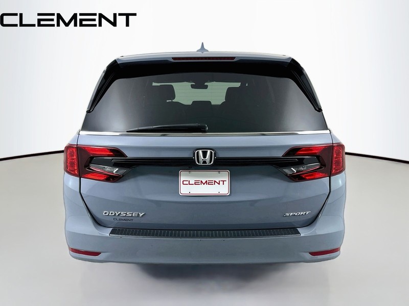 Honda Odyssey Vehicle Full-screen Gallery Image 8