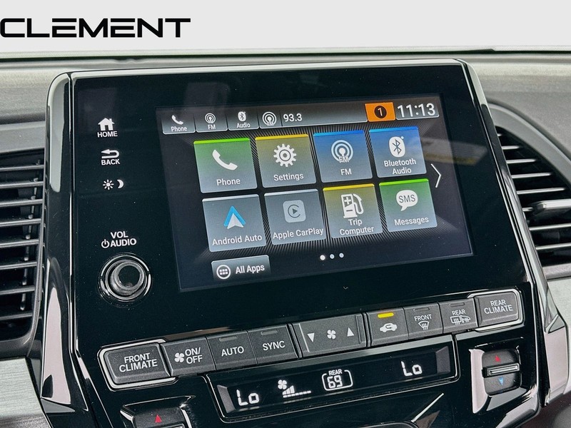Honda Odyssey Vehicle Full-screen Gallery Image 19
