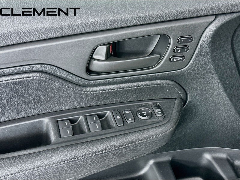 Honda Odyssey Vehicle Full-screen Gallery Image 27