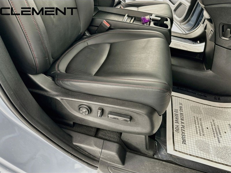 Honda Odyssey Vehicle Full-screen Gallery Image 35