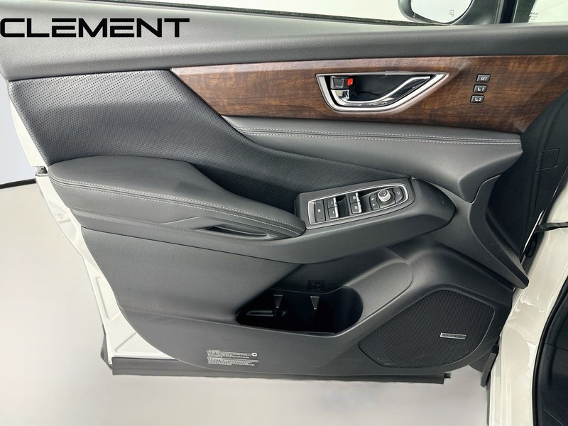 Subaru Ascent Vehicle Full-screen Gallery Image 29