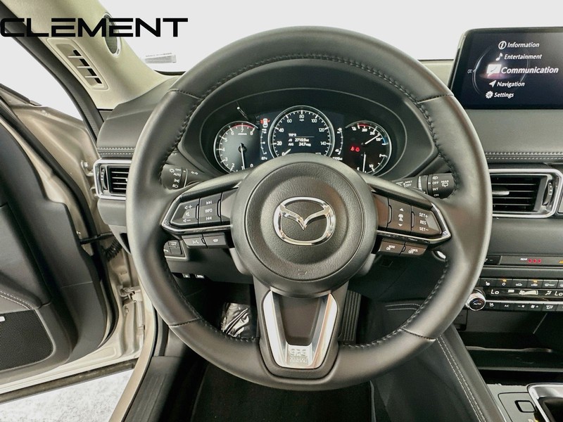 Mazda CX-5 Vehicle Image 14