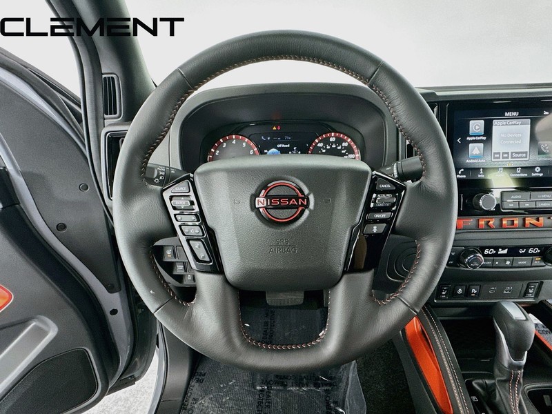 Nissan Frontier Vehicle Image 14