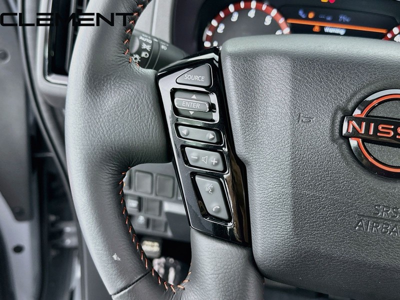 Nissan Frontier Vehicle Image 15