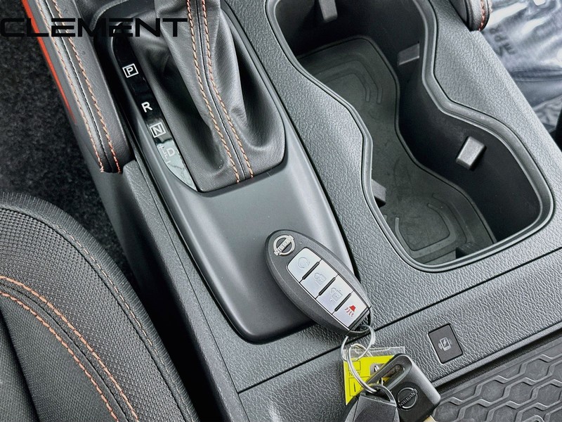 Nissan Frontier Vehicle Image 24