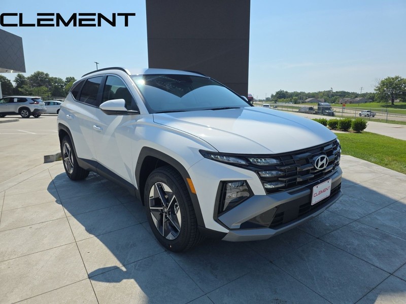 Hyundai Tucson Vehicle Full-screen Gallery Image 5