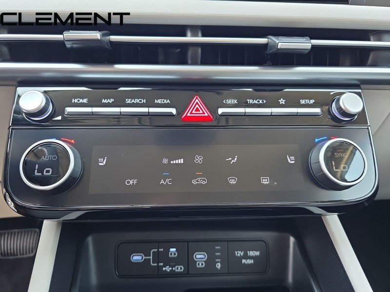 Hyundai Tucson Vehicle Full-screen Gallery Image 23