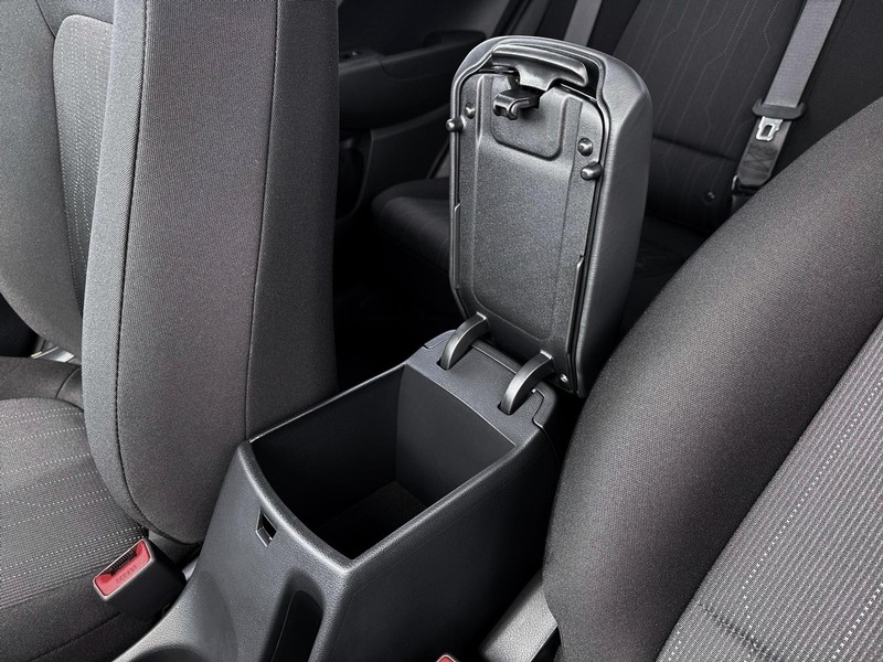 Hyundai Venue Vehicle Full-screen Gallery Image 18