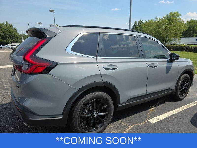 Honda CR-V Hybrid Vehicle Full-screen Gallery Image 2