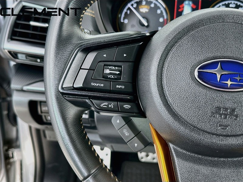 Subaru Forester Vehicle Full-screen Gallery Image 15