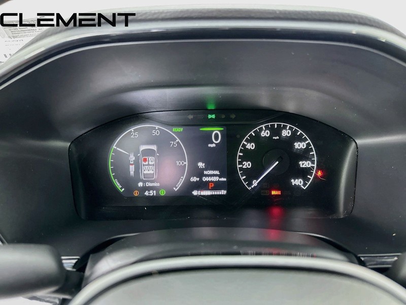 Honda CR-V Hybrid Vehicle Full-screen Gallery Image 18