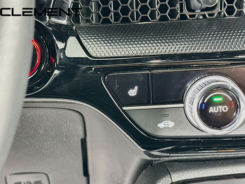 Honda CR-V Hybrid Vehicle Full-screen Gallery Image 23