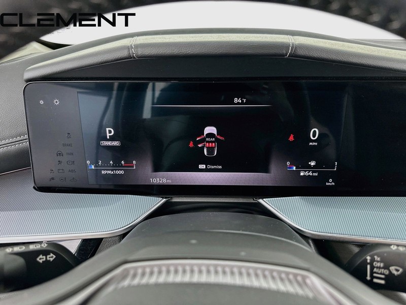 Nissan Murano Vehicle Full-screen Gallery Image 18