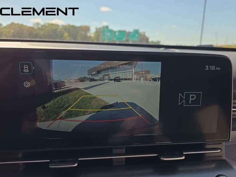 Hyundai Kona Vehicle Full-screen Gallery Image 23