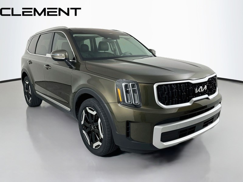 Kia Telluride Vehicle Full-screen Gallery Image 5