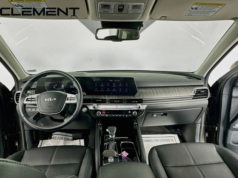 Kia Telluride Vehicle Full-screen Gallery Image 12