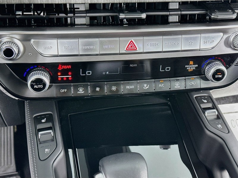 Kia Telluride Vehicle Full-screen Gallery Image 22