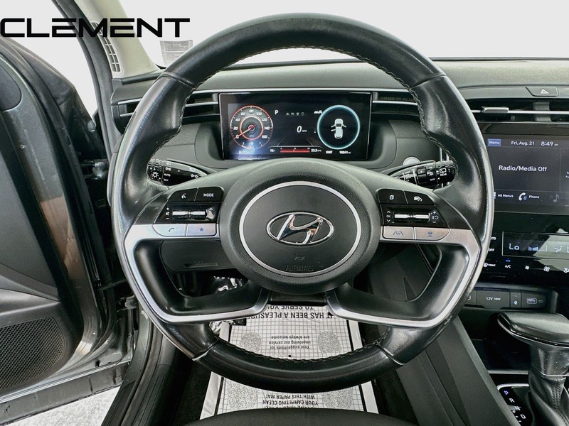 Hyundai Tucson Vehicle Full-screen Gallery Image 14