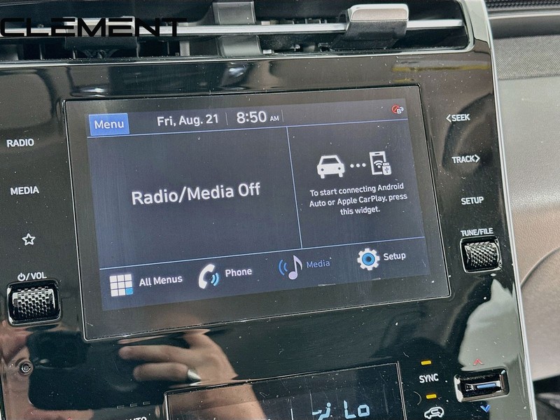 Hyundai Tucson Vehicle Full-screen Gallery Image 19