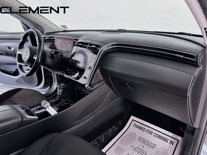 Hyundai Tucson Vehicle Full-screen Gallery Image 35
