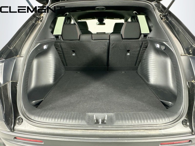 Honda HR-V Vehicle Full-screen Gallery Image 11