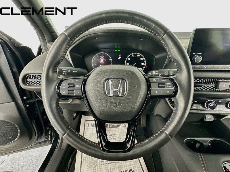 Honda HR-V Vehicle Full-screen Gallery Image 14