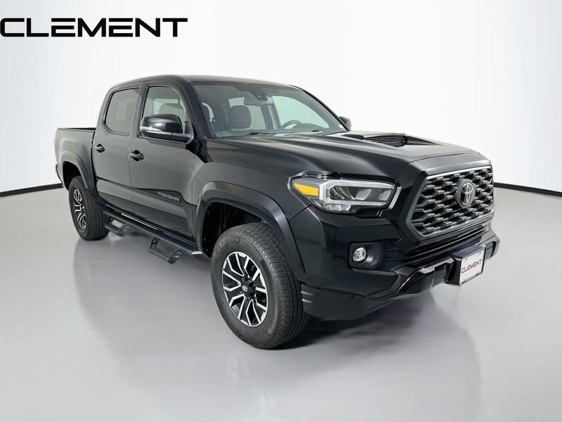 Toyota Tacoma 2WD Vehicle Full-screen Gallery Image 5