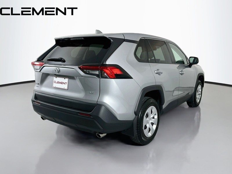 Toyota RAV4 Vehicle Image 07