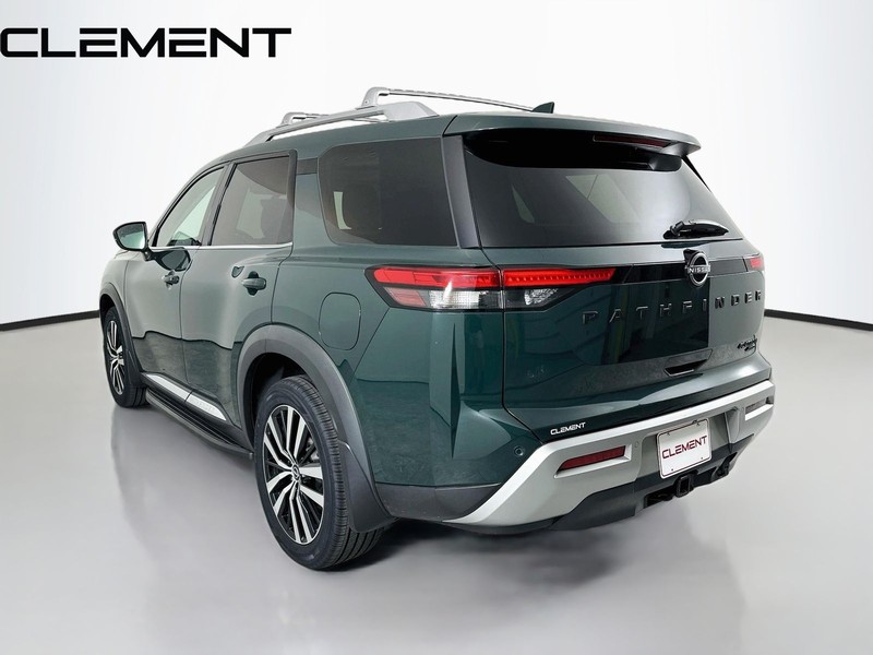 2024 Nissan Pathfinder Platinum - Photo 10