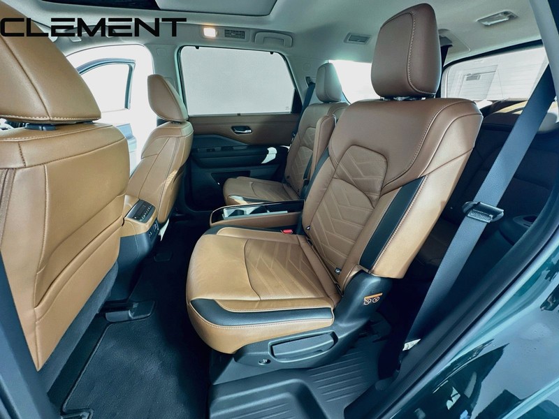 2024 Nissan Pathfinder Platinum - Photo 34