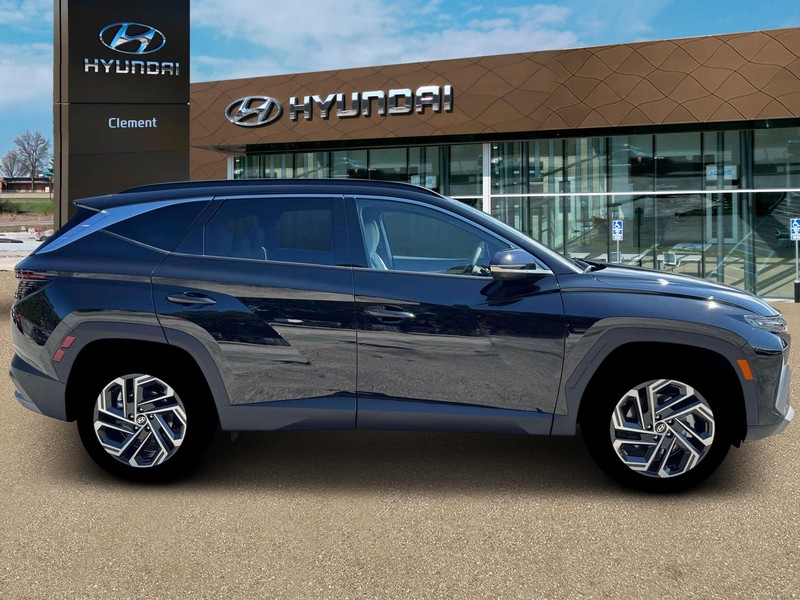 Hyundai Tucson Vehicle Full-screen Gallery Image 9